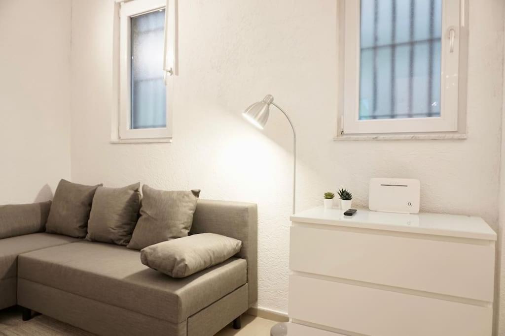 Gemutliches Kleines Studio-Apartment In Top Lage Nahe Karlsruhe Innenstadt Mit Klimaanlage Kültér fotó