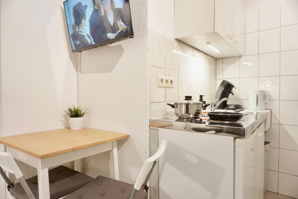 Gemutliches Kleines Studio-Apartment In Top Lage Nahe Karlsruhe Innenstadt Mit Klimaanlage Kültér fotó