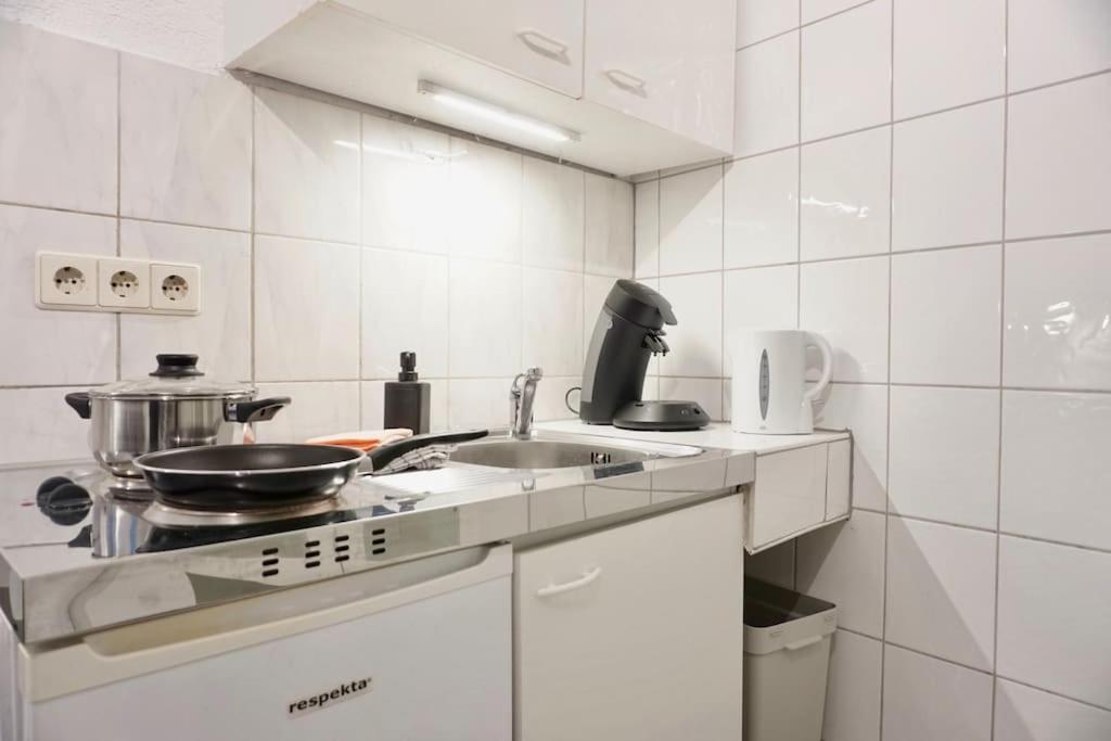 Gemutliches Kleines Studio-Apartment In Top Lage Nahe Karlsruhe Innenstadt Mit Klimaanlage Kültér fotó